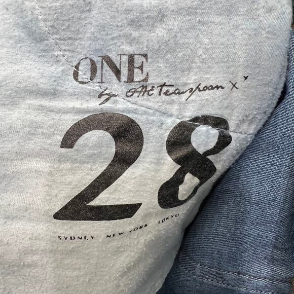 One x One Teaspoon Low Waist Bonita Raw Hem Distressed Jean Shorts Sz 28 - Picture 5 of 9